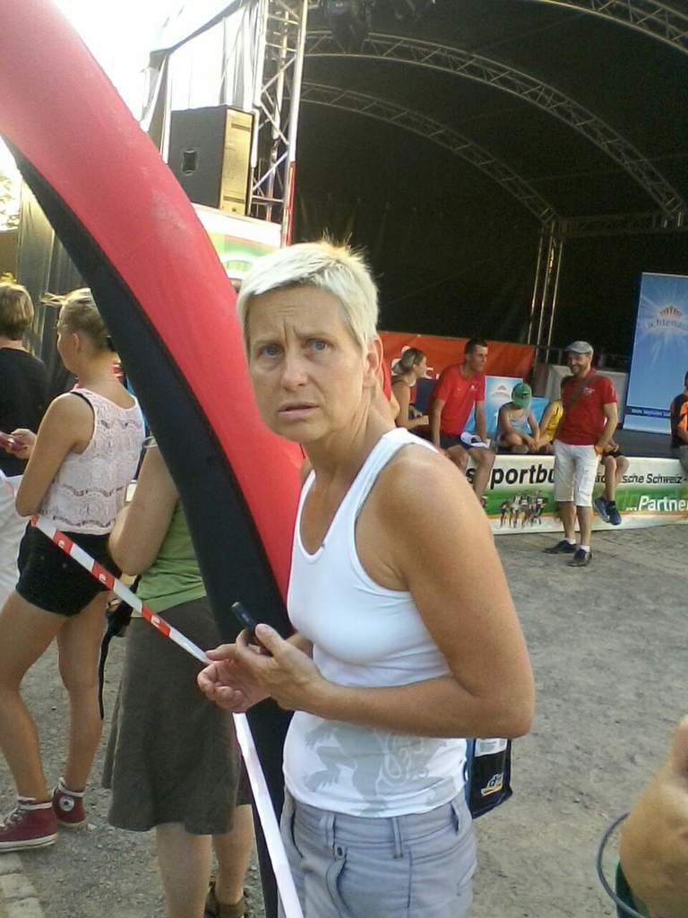 Elbe, wie sie unterschiedlicher nicht aussehn kann.