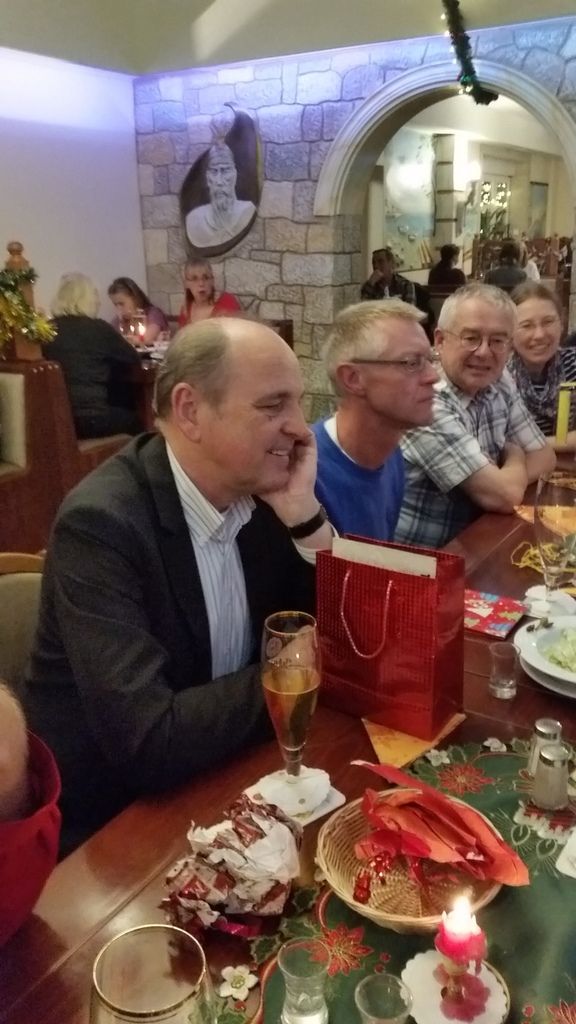 Advent, Advent ein neues LED Lichtlein brennt...