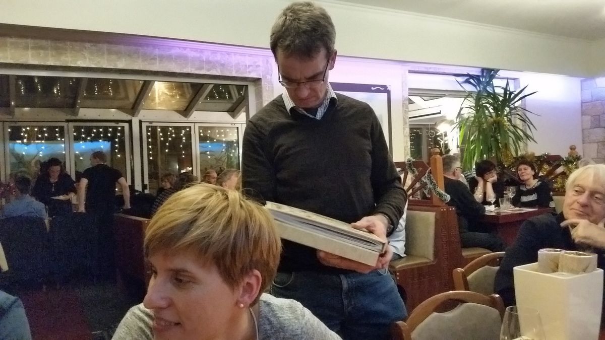 Advent, Advent ein neues LED Lichtlein brennt...