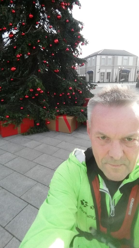 1992 - 2015 ... 28 Minuten