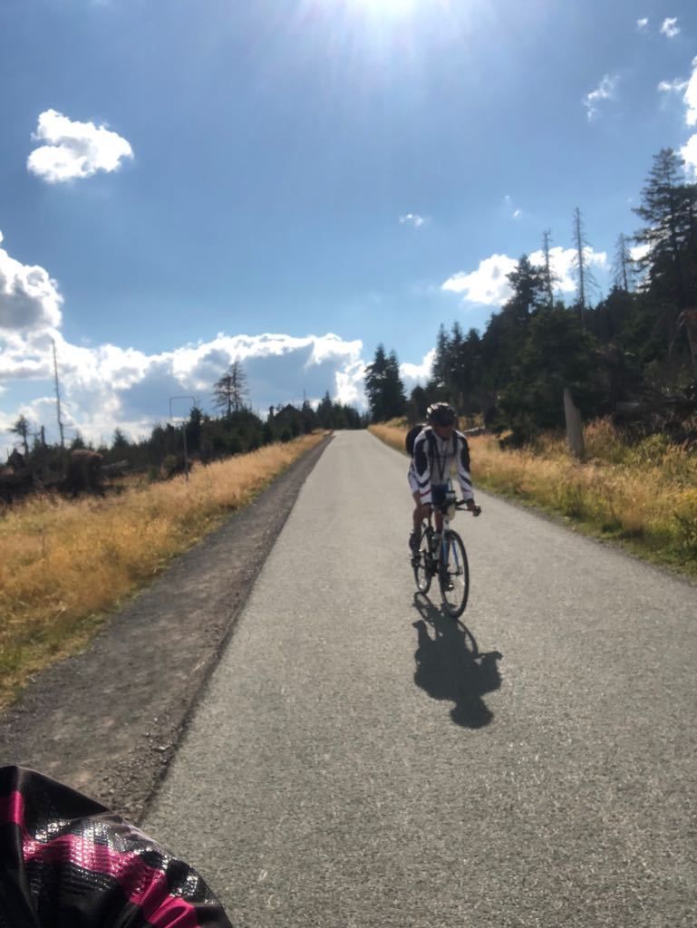 Alle Bilder, die einen Aufstieg zum Brocken zeigen sind gestellt, denn hochwärts ging es ohne Halt!