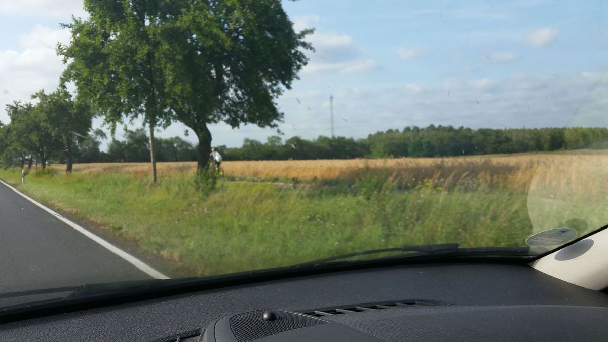 Regeneratives Radfahren, Schwimmen, Gehen, Radflicken und wieder Radfahren