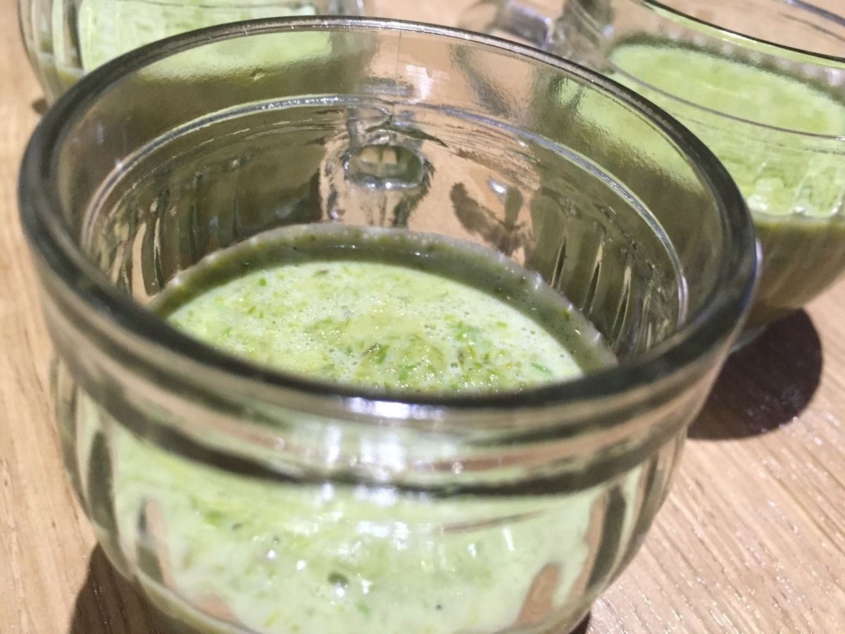 Panna cotta d'asperges sauvages