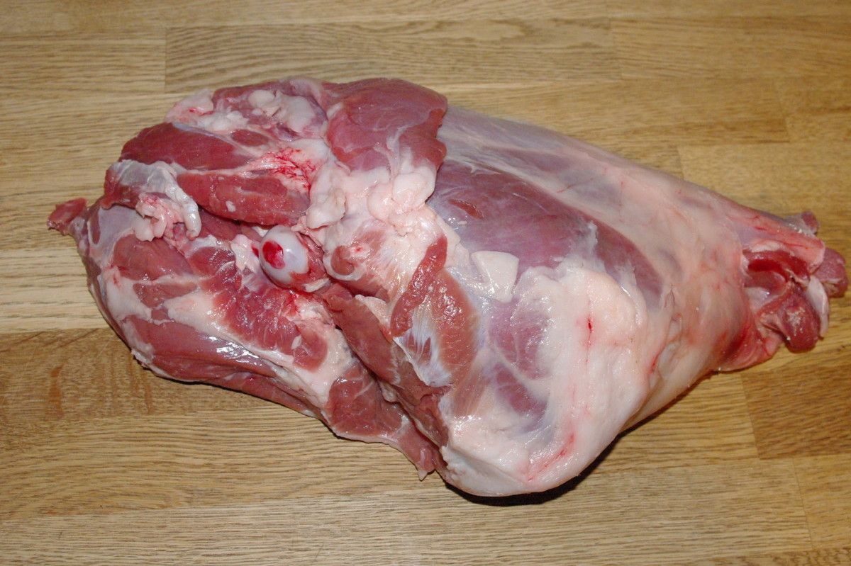 Gigot confit de 5 h. au four