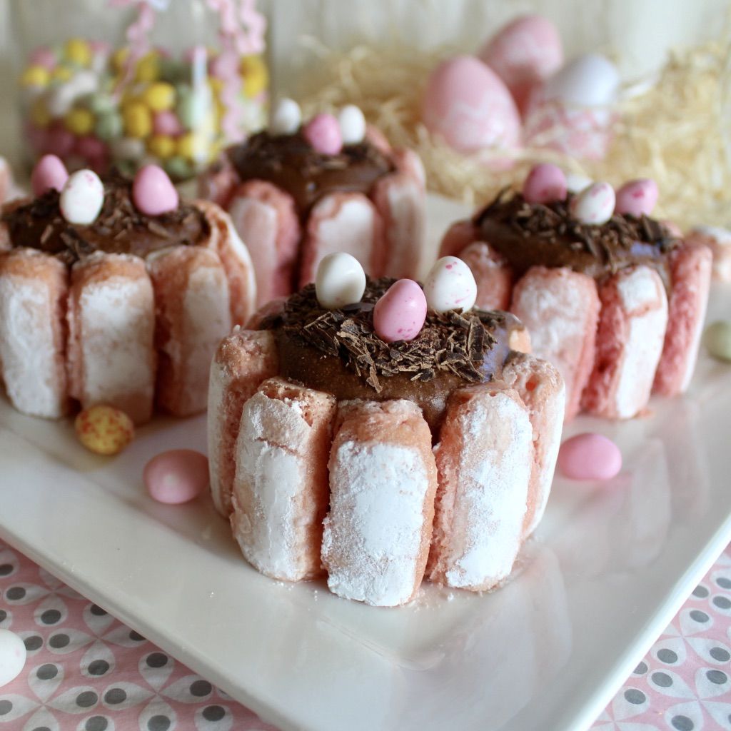 Charlotte Aux Biscuits Roses De Reims Chocolat Et Poires Charlottes aux Biscuits Roses, mousse chocolat noir - Le Pays des  Gourmandises