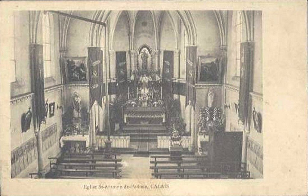 (A9) Cartes Postales Anciennes Calais Les églises