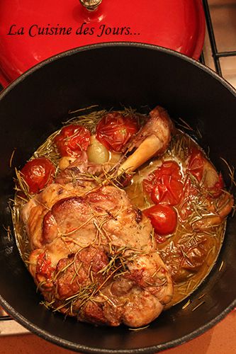 Epaule d'Agneau Miel, Romarin, Tomates en Cocotte au Four - La Cuisine des  Jours...