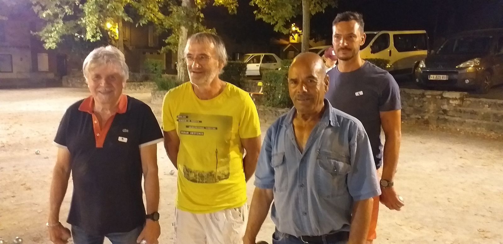 NOCTURNE PETANQUE À MONTREDON-LABESSONNIE