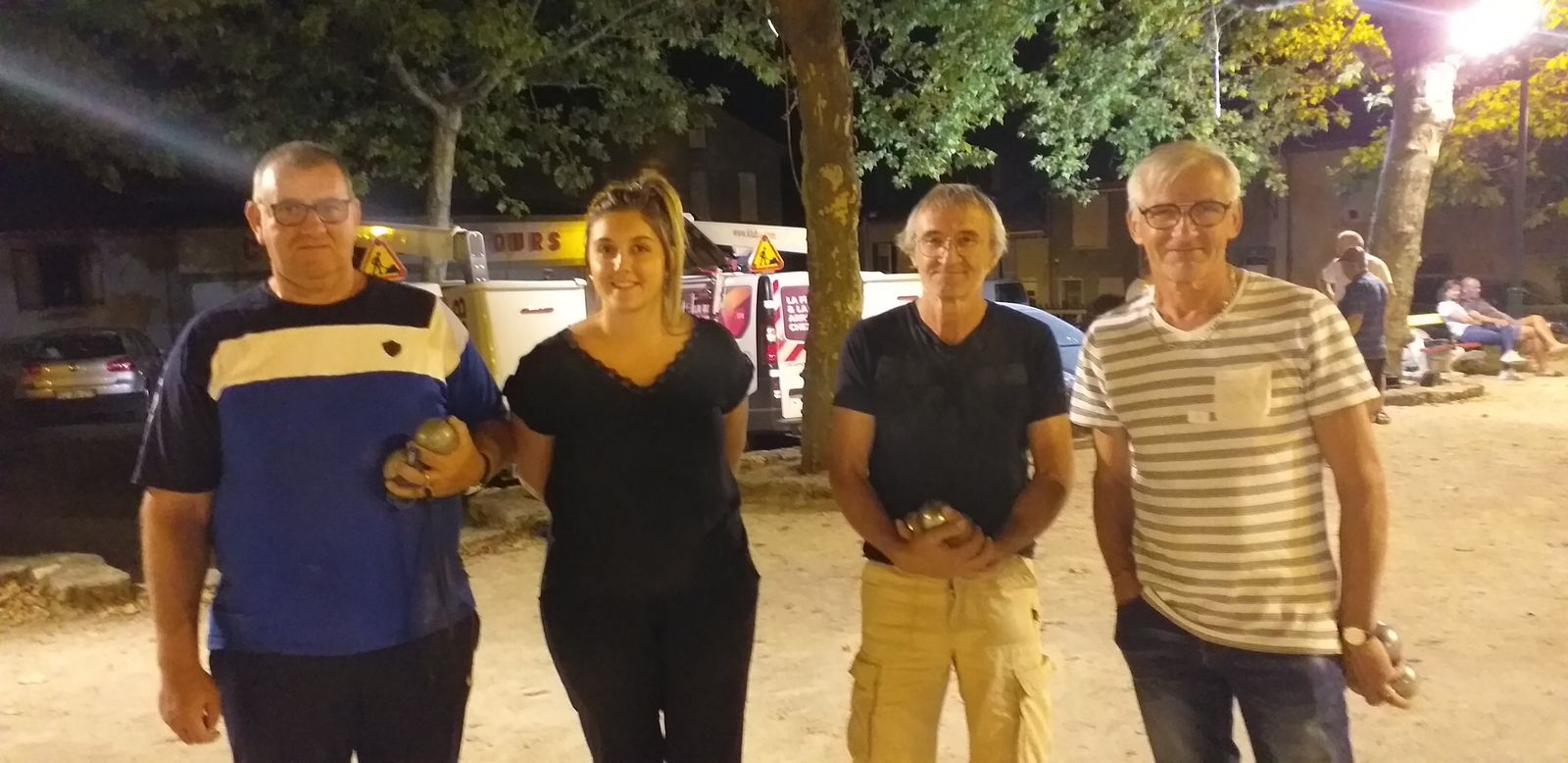 NOCTURNE PETANQUE À MONTREDON-LABESSONNIE