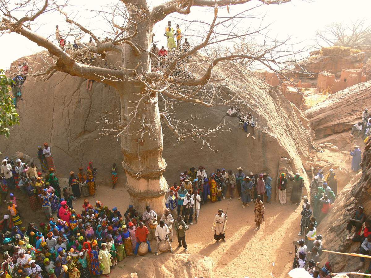 Fête sur la falaise de Bandiagara - Pays Dongon - Mali