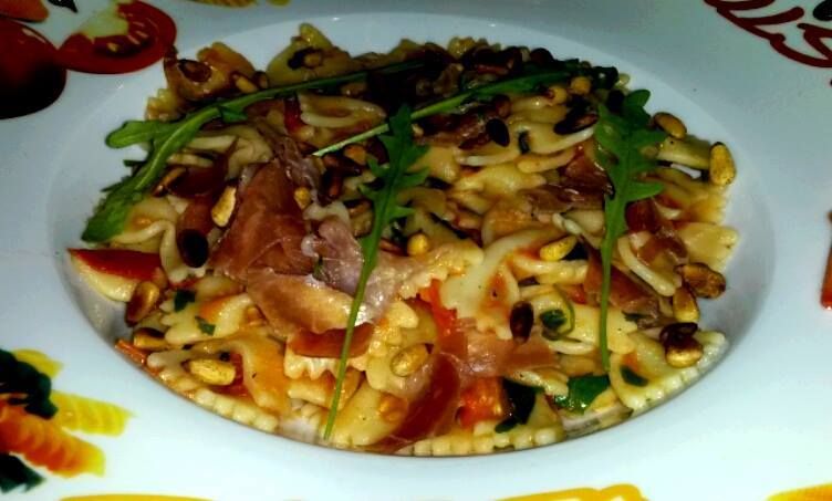 torsades au jambon de parme et roquette de melo