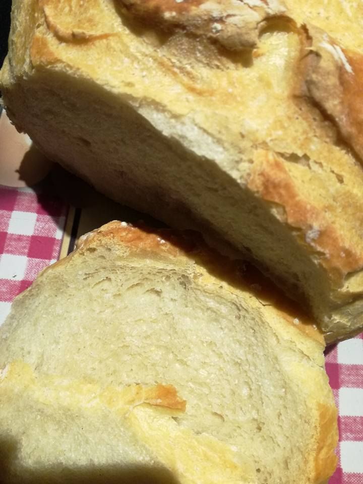 ici photos de pain blanc de plusieurs cuissons plus ou moins cuits 
