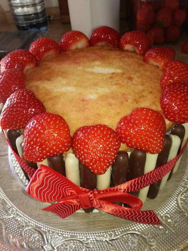 Fraisier Tiramisu Aux Fraises Macarons Fraises Fingers
