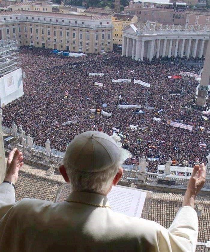 ULTIMO ANGELUS DI PAPA BENEDETTO XVI - PARA RATZINGER - PIAZZA SAN PIETRO 
