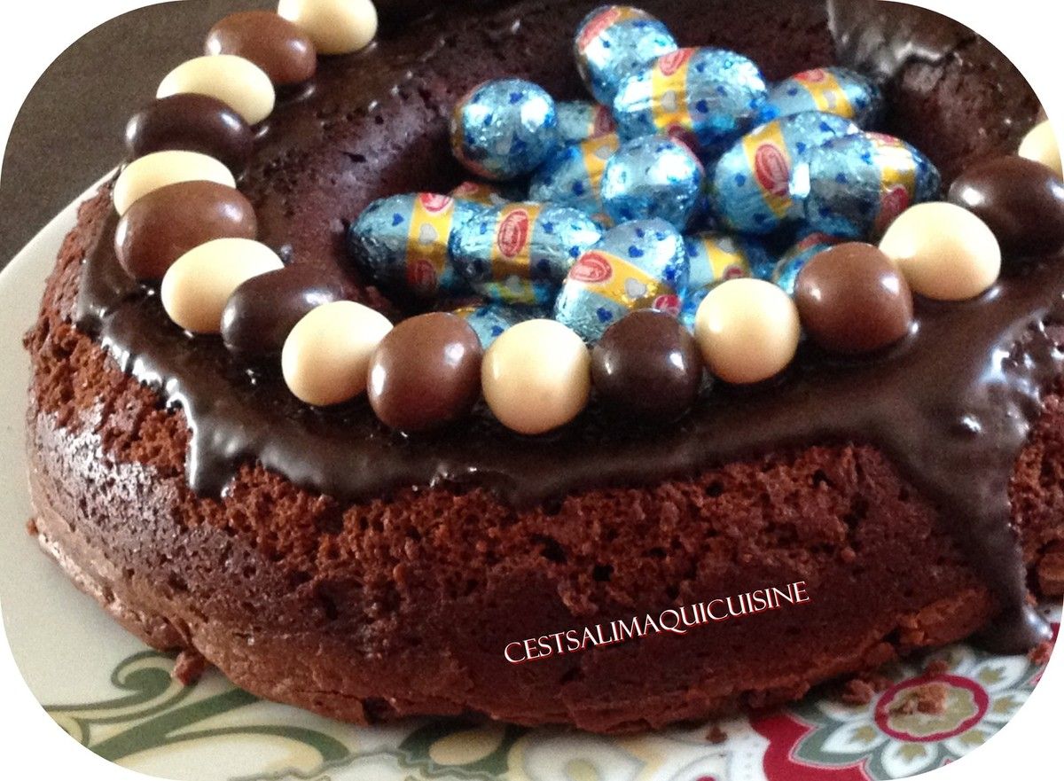 Gâteau " nid de pâques " au chocolat et sans oeufs