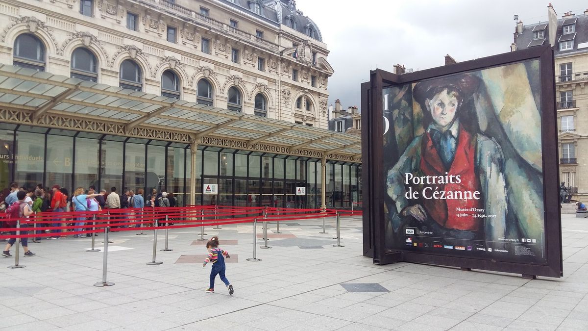Même les enfants courent pour aller voir Cézanne, y'a pas d'âge !