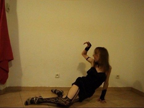 Théâtre Danse Poésie Littérature L'amour fol d'un gay gothique qui se travestit, blogueur avignonnais