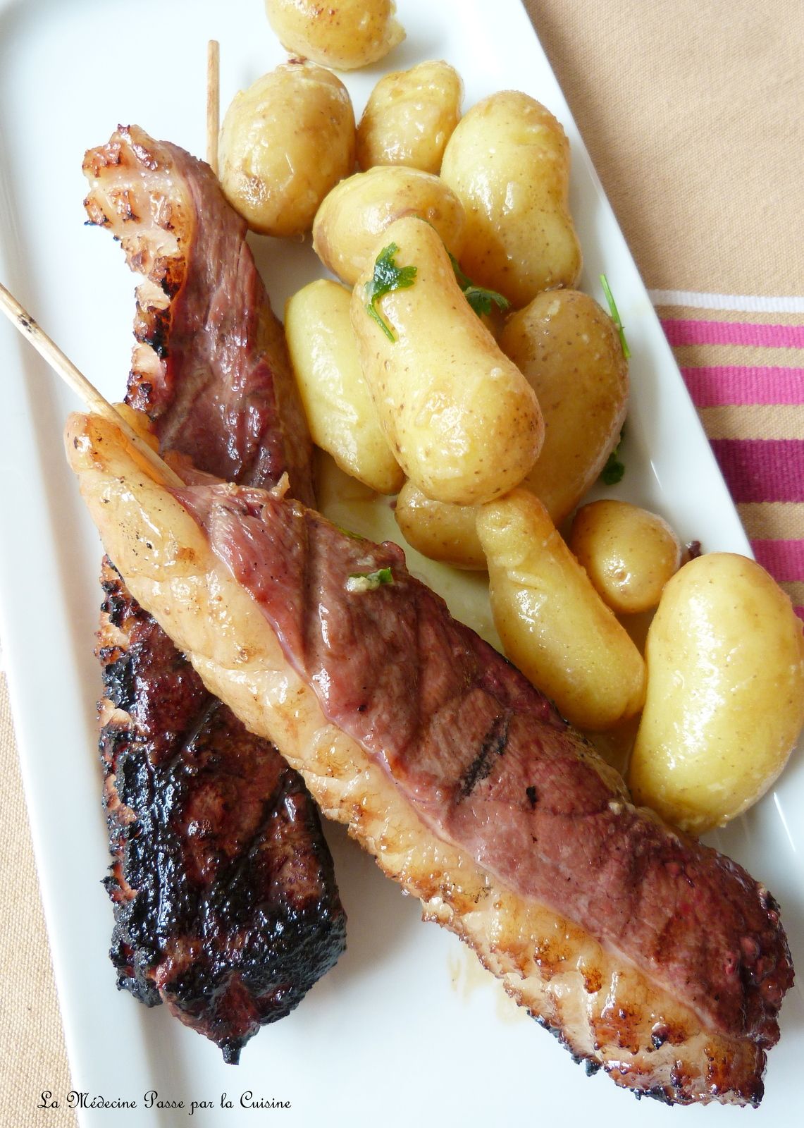 Brochettes de magrets de canard au barbecue - La Médecine Passe Par La  Cuisine