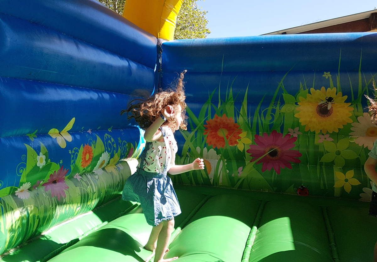 Chateau gonflable Camping Chateauneuf de Galaure Vacansoleil