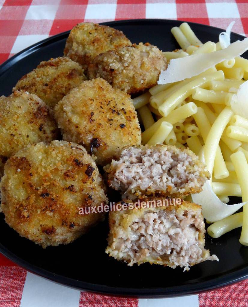 Croquettes, veau, boulettes, viande panée, champignons