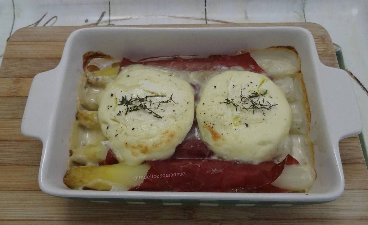 asperges, asperges blanches, gratin d'asperges, asperges chaudes, entrée, bresaola  