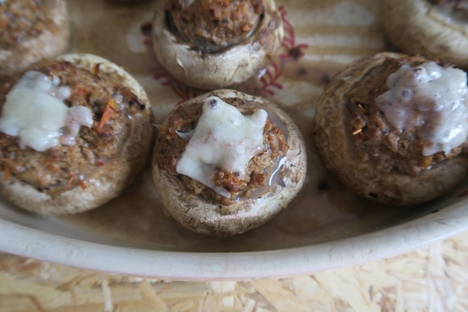  champignons, champignons de Paris, champignons farcis, bœuf, parmesan, recette légère, recette light 