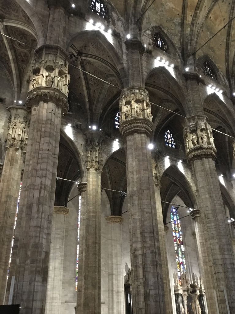 859 - En lombardes (versales ou tourneures) (VII)