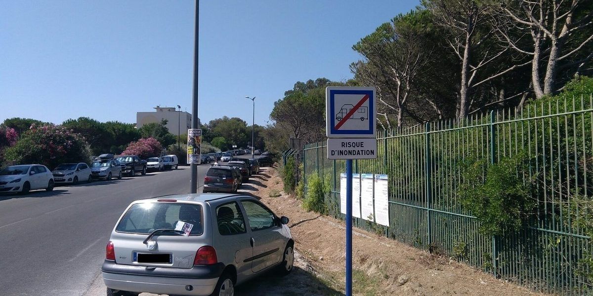 Le Lavandou n'aime pas les camping-caristes - Lavandou Tribune