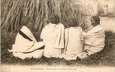 Autour de la tresse traditionnelle malgache et ses significations