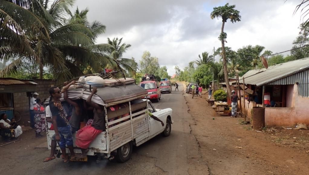 Madagascar quand taxibrousse rime toujours avec galère  Agir avec