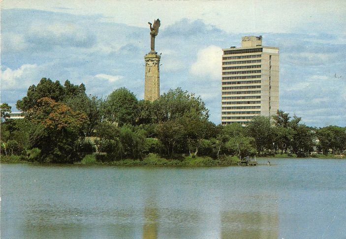 Le lac Anosy, c'était hier
