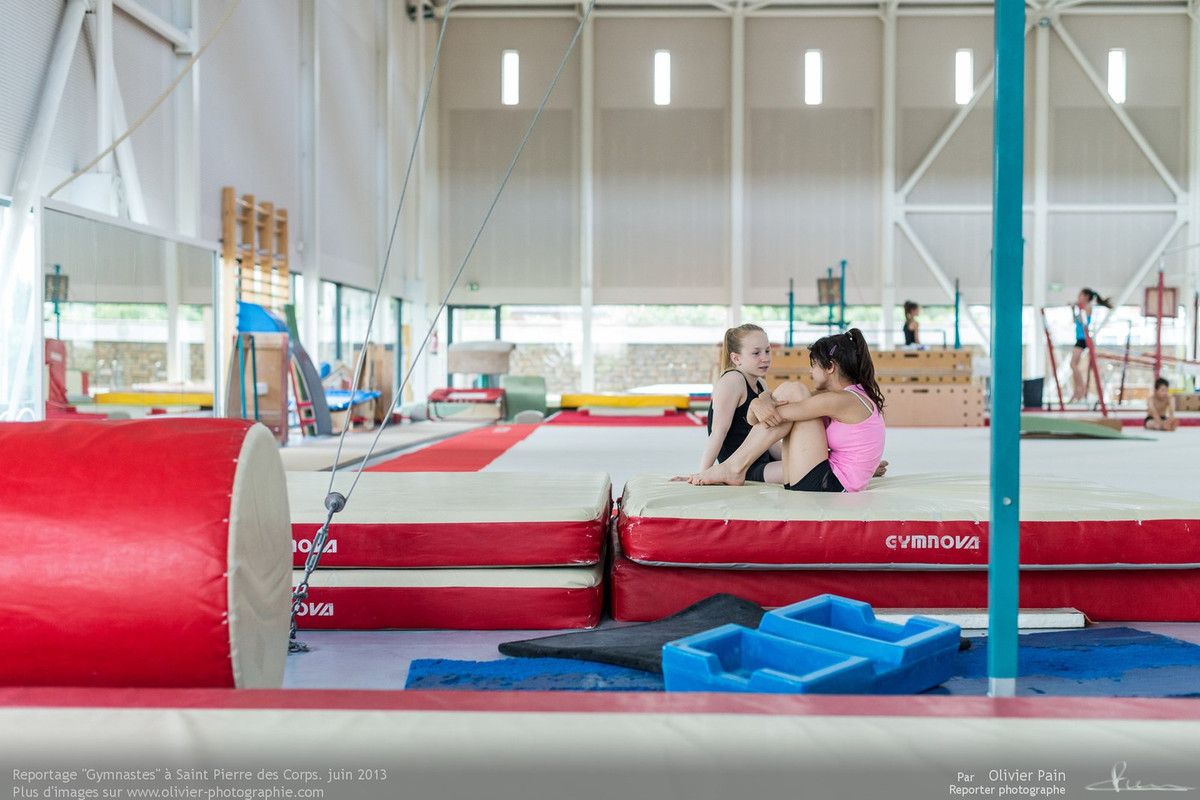 Reportage sur la gymnastique artistique féminine en France (GAF). Un suivi d'une équipe de jeune gymnastes de Saint Pierre des corps sur le long terme.