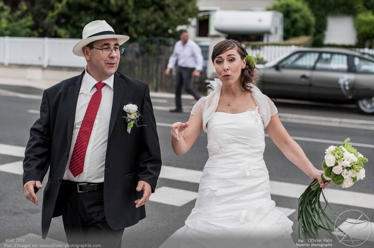 Reportage lors d'un mariage près de Tours en région centre. Réalisé par Olivier Pain reporter photographe à tours.
