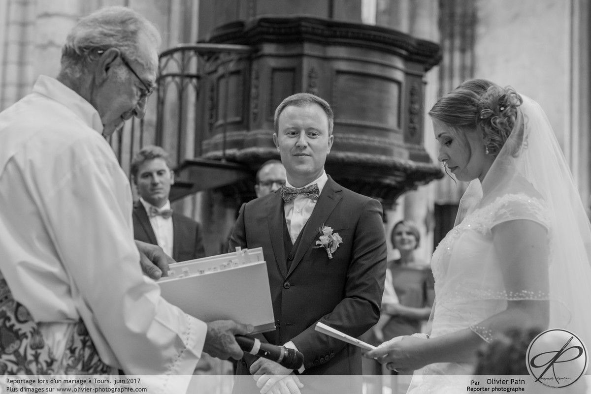 Reportage lors d'un mariage à la cathédrale de Tours.