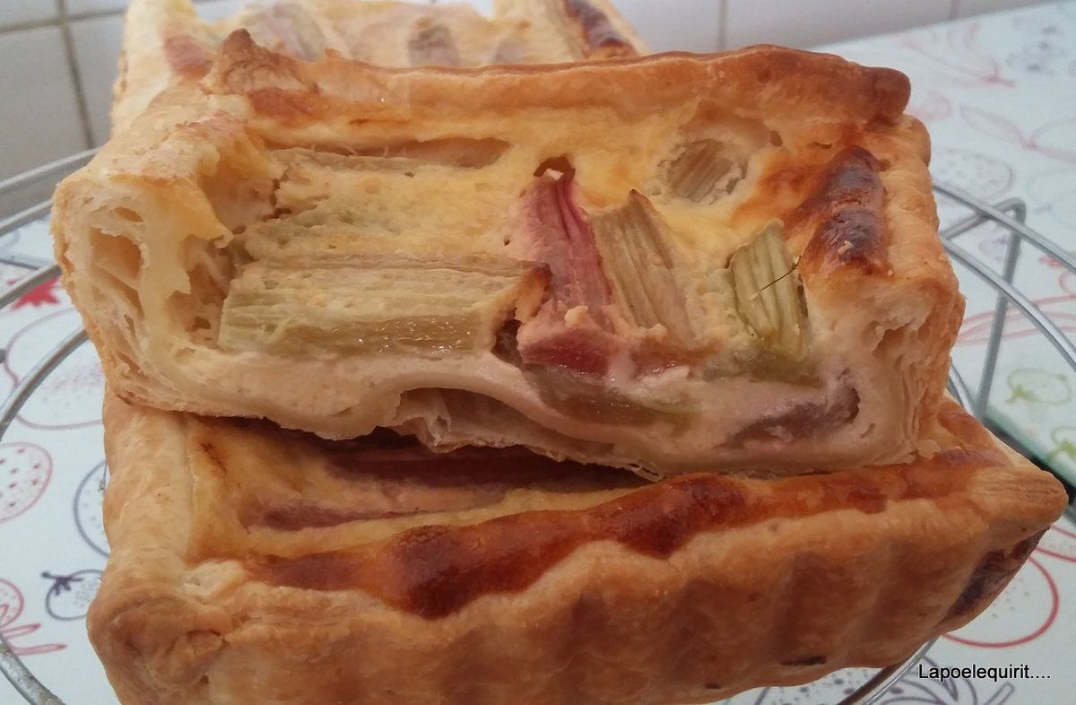 Tarte A La Rhubarbe De Laurent Mariotte Tarte à la rhubarbe de Mémé Mariotte - La Poêle Qui Rit...mais pas que