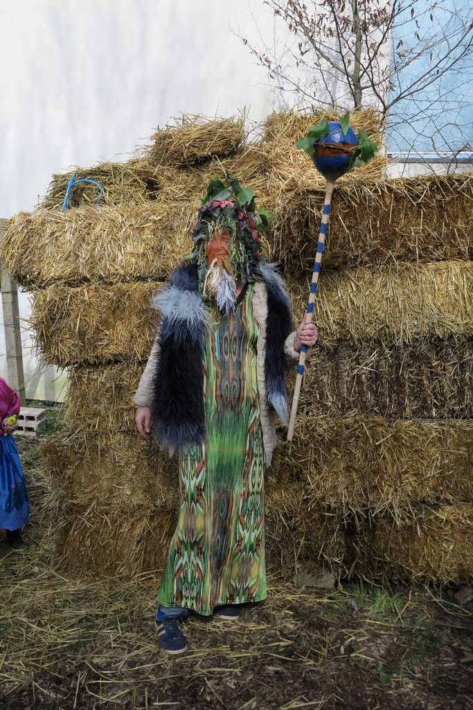 touff'ensemble et son carnaval avec LA  Fanfare Invisible a déambulé dans Fontenay samedi après midi sous un grand soleil de printemps ! un grand merci à tous les participants pour cette bonne humeur,et j'espère, la plus contagieuse 