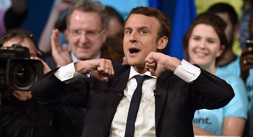 Pas encore Président, Macron menace la Pologne de sanctions