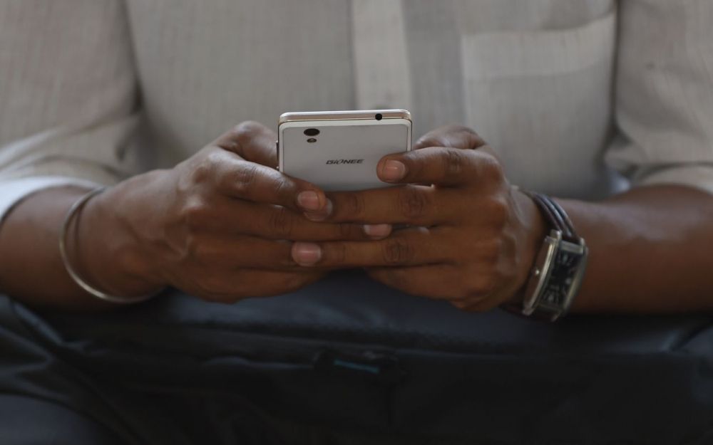 Encaissez vos chèques... par téléphone