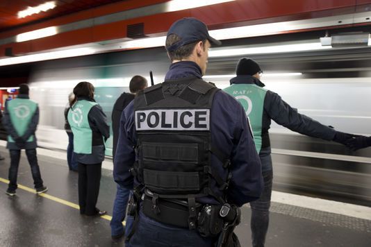Métro parisien : 60 euros d’amende pour avoir emprunté un couloir à contre-sens 