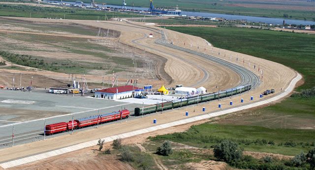 La Chine se moque des sanctions US et utilise sa nouvelle ligne ferroviaire vers l'Iran