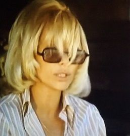 MIREILLE DARC
