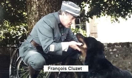LE COLLIER ROUGE