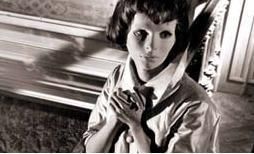 LES YEUX SANS VISAGE