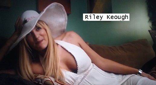 UNDER THE SILVER LAKE