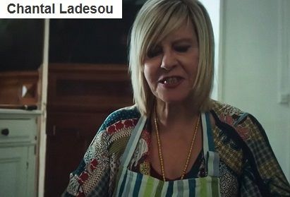 C'EST QUOI CETTE MAMIE ? Chantal Ladesou, Lucien Jean-Baptiste, Claudia Tagbo, Julie Gayet, Julie Depardieu,