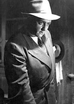 raymond-burr