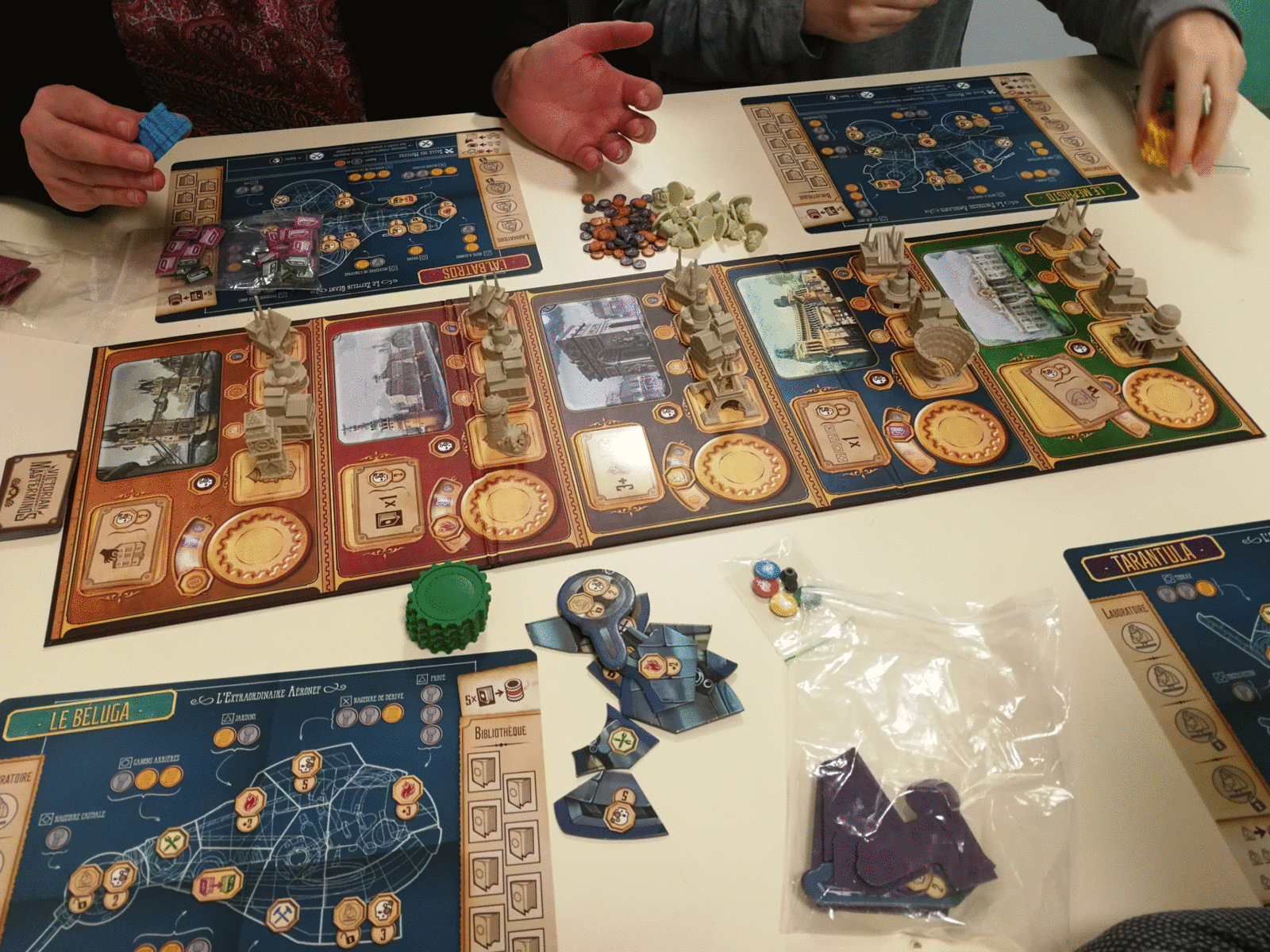 Un très beau jeu avec du beau matériel