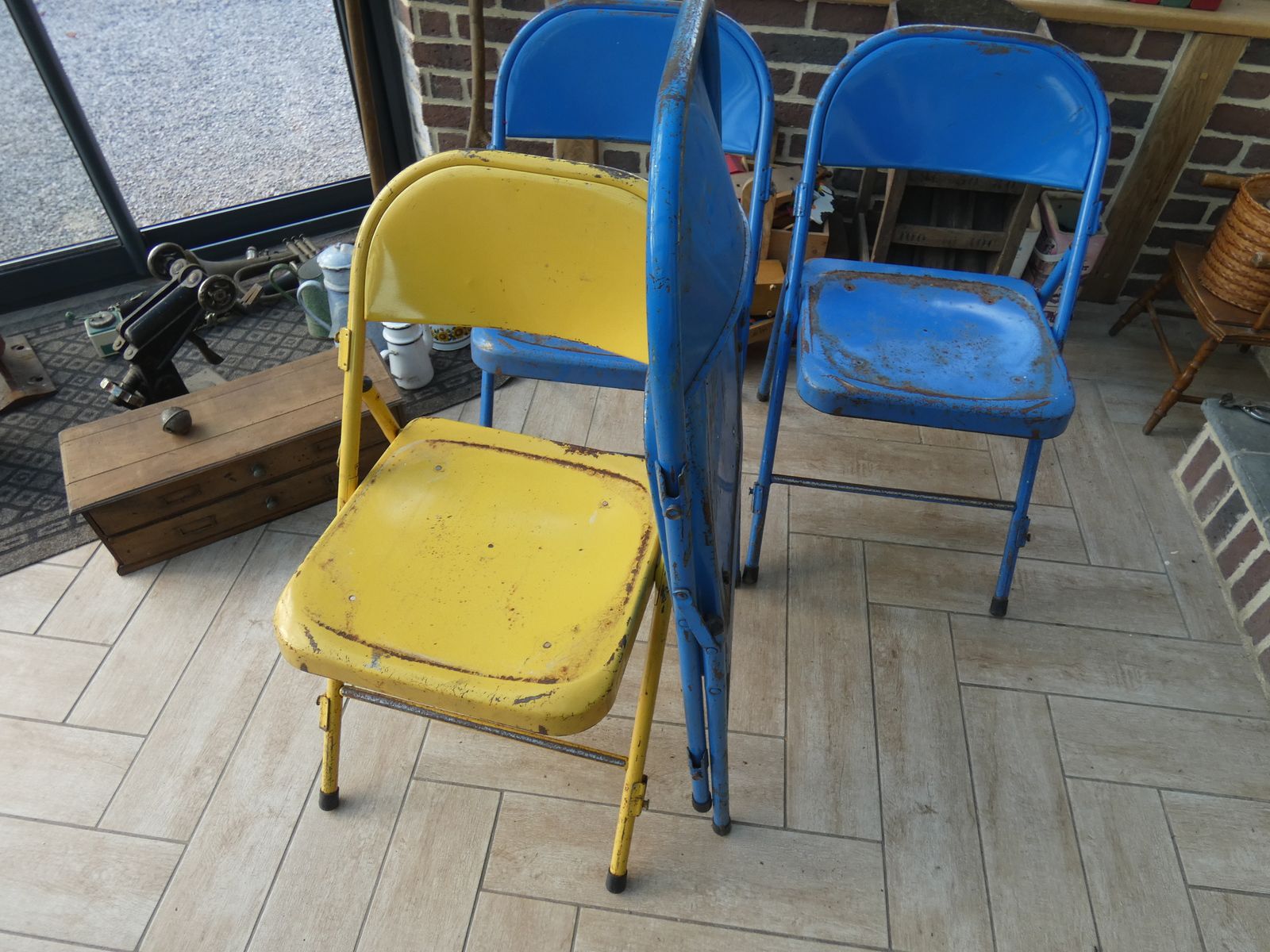 chaises , banc , tabouret - Le Bric à Broc de CEDRIC