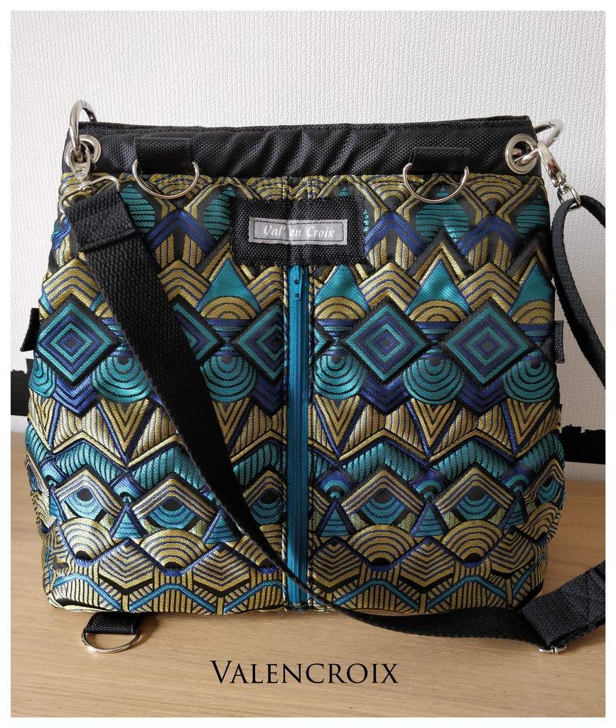 #valencroix #monja #maximetropolitanmonja #faitmain #bagsaddict