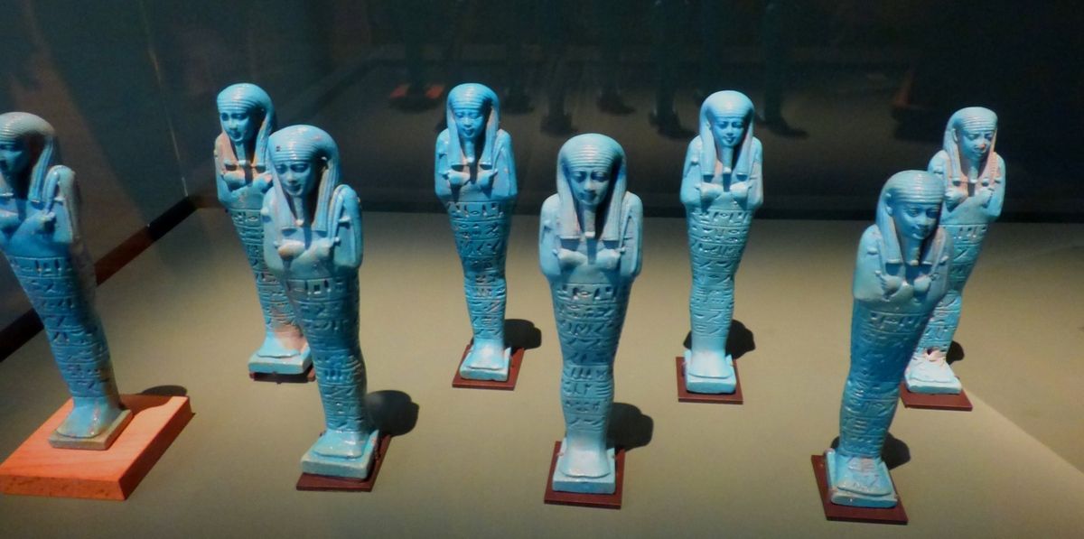 chaouabtis, servir les dieux, musée de Grenoble
